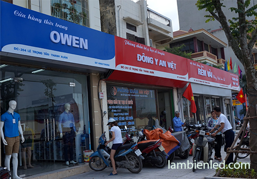 màu sắc biển quảng cáo