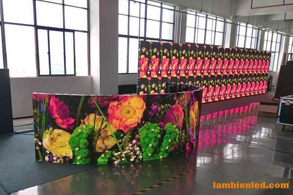 màn hình led linh động trong nhà
